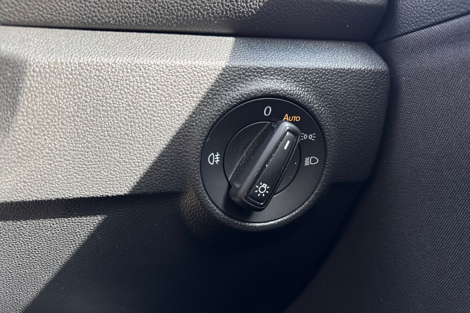 Used Volkswagen T-Roc 2022 for sale - 78121147: Photo 35