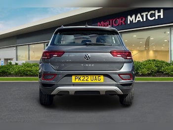 Used Volkswagen T-Roc 2022 for sale - 78121147: Photo