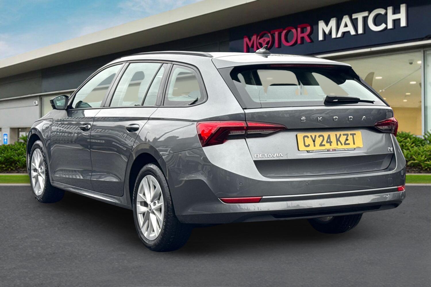 Used Skoda Octavia 2024 for sale - 77355448: Photo 2