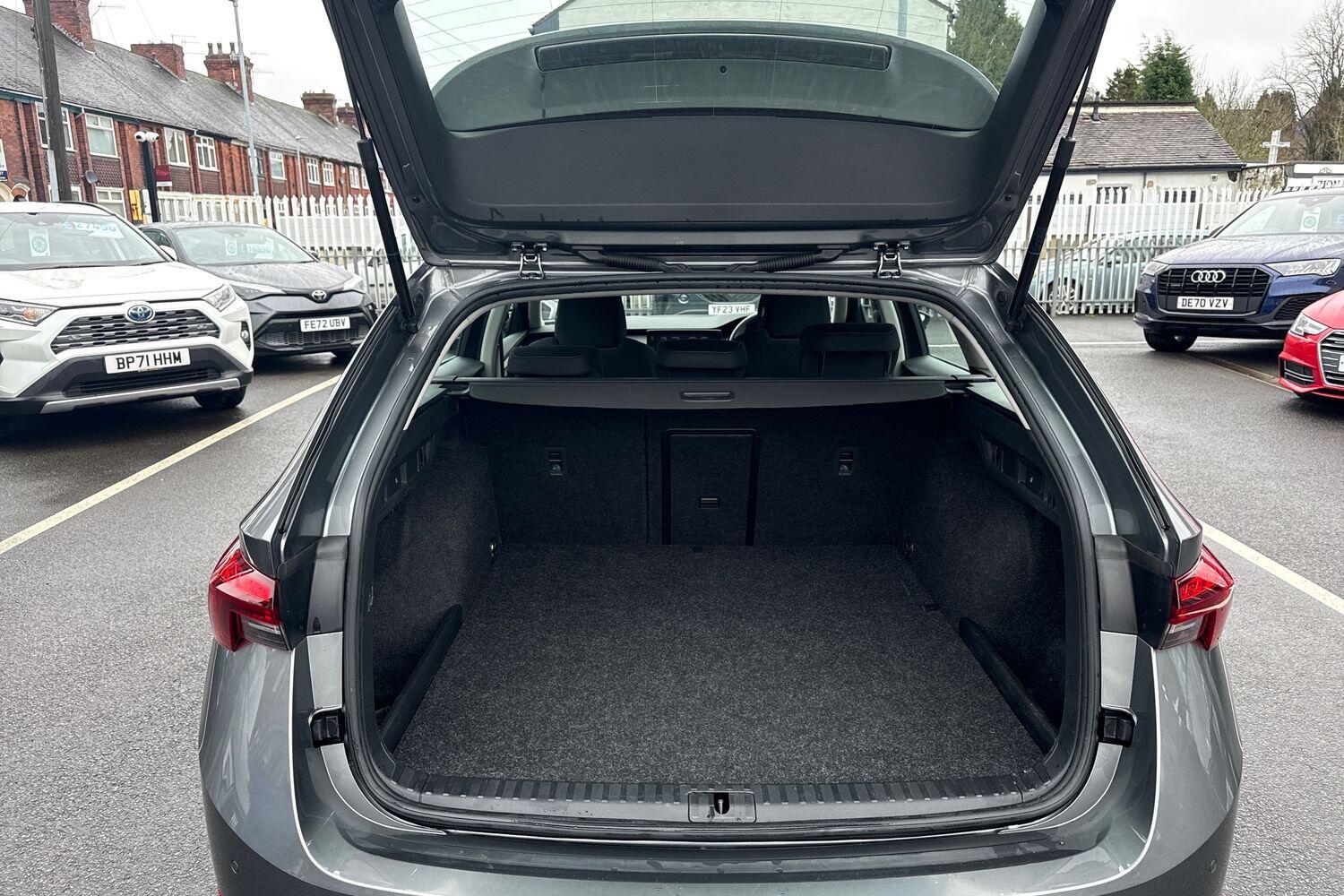 Used Skoda Octavia 2024 for sale - 77355448: Photo 9