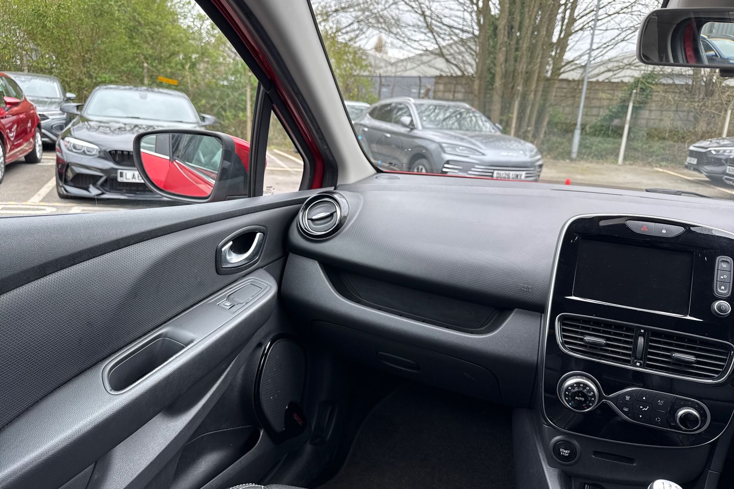 Used Renault Clio 2018 for sale - 78189670: Photo 15