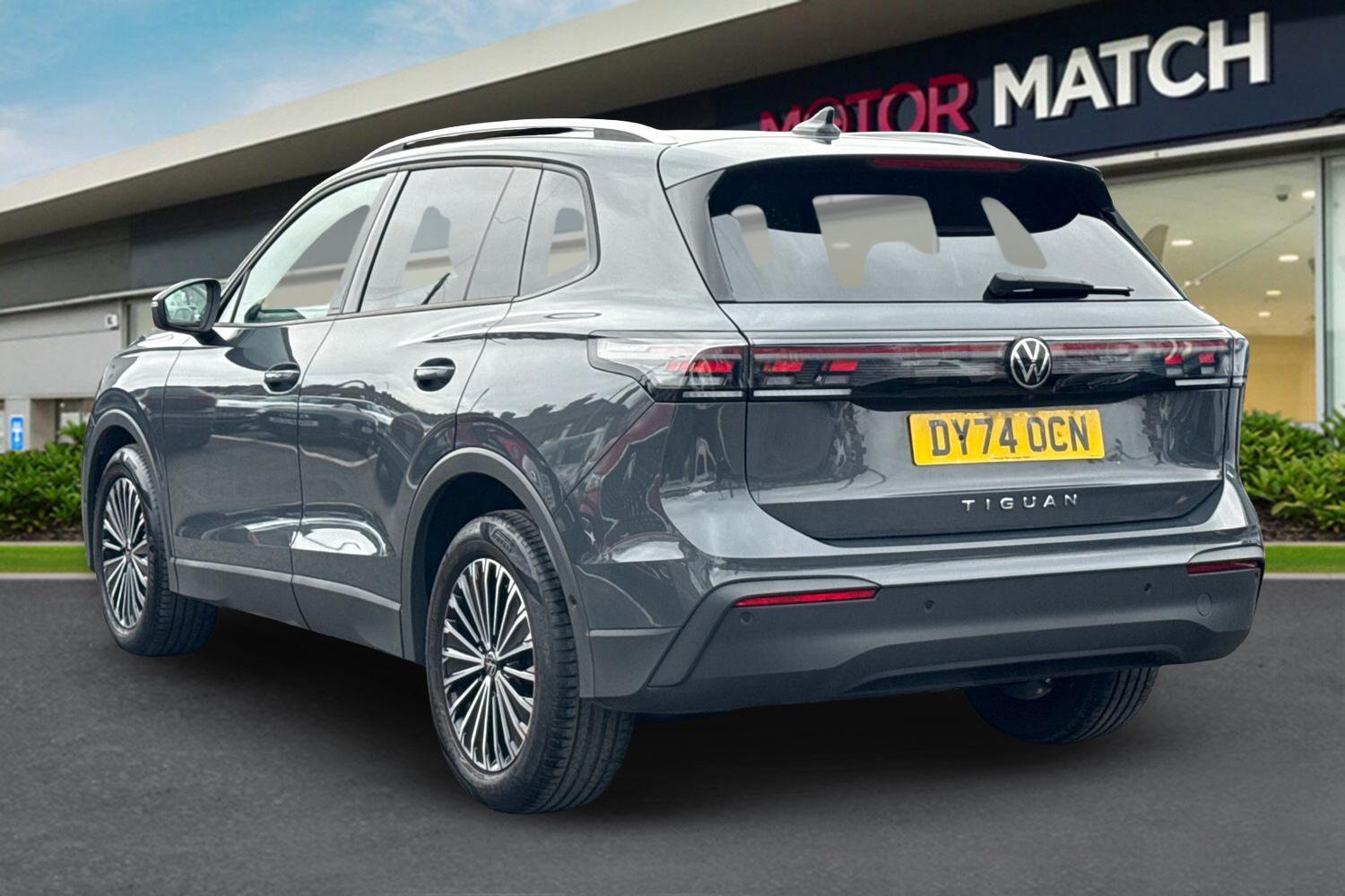 Used Volkswagen Tiguan 2024 for sale - 77421591: Photo 2