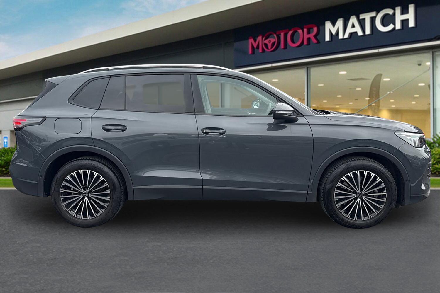 Used Volkswagen Tiguan 2024 for sale - 77421591: Photo 3