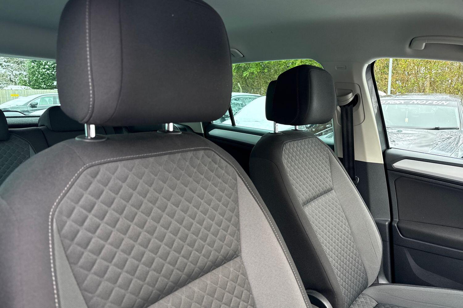 Used Volkswagen Tiguan 2017 for sale - 77139013: Photo 21