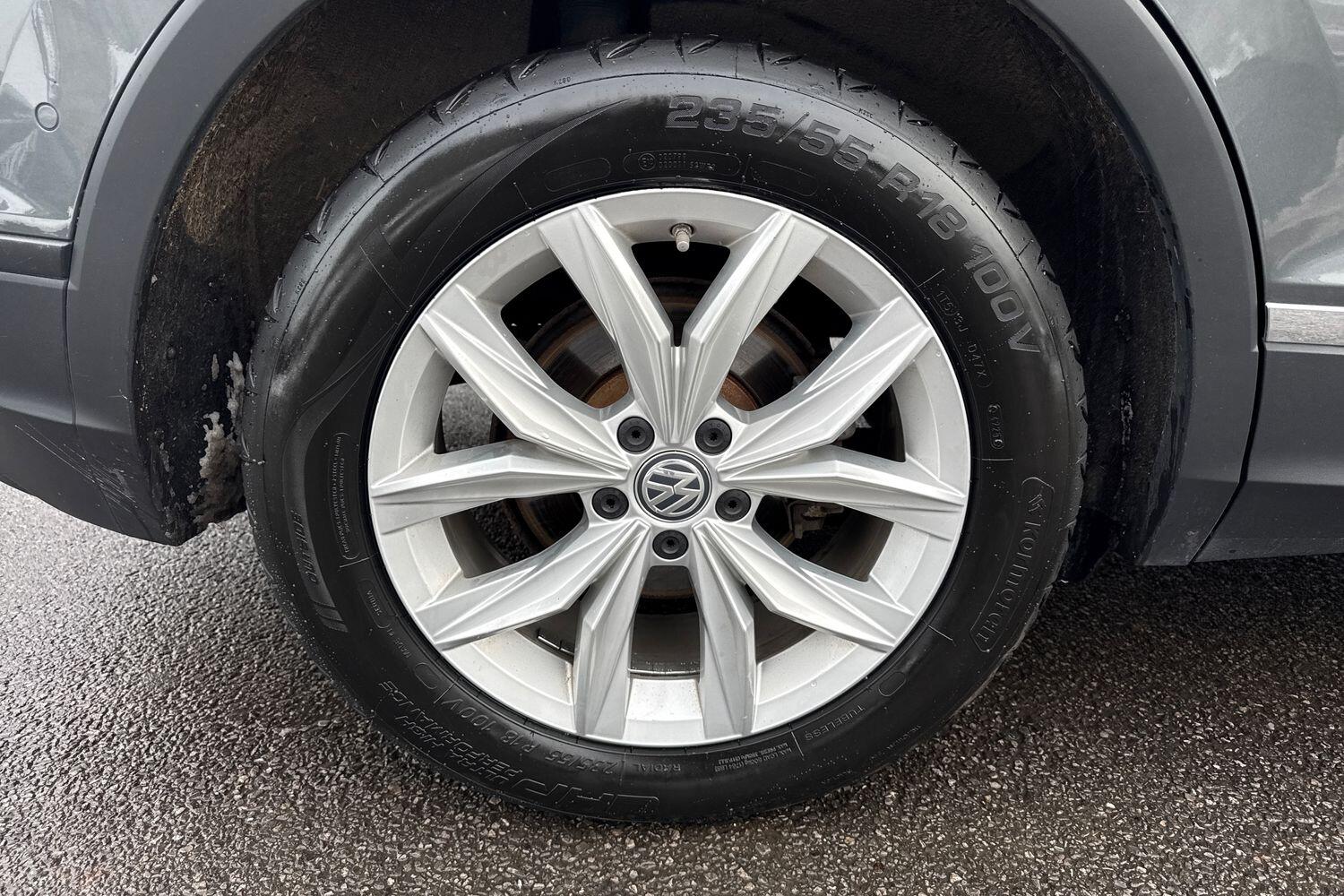 Used Volkswagen Tiguan 2017 for sale - 77139013: Photo 22