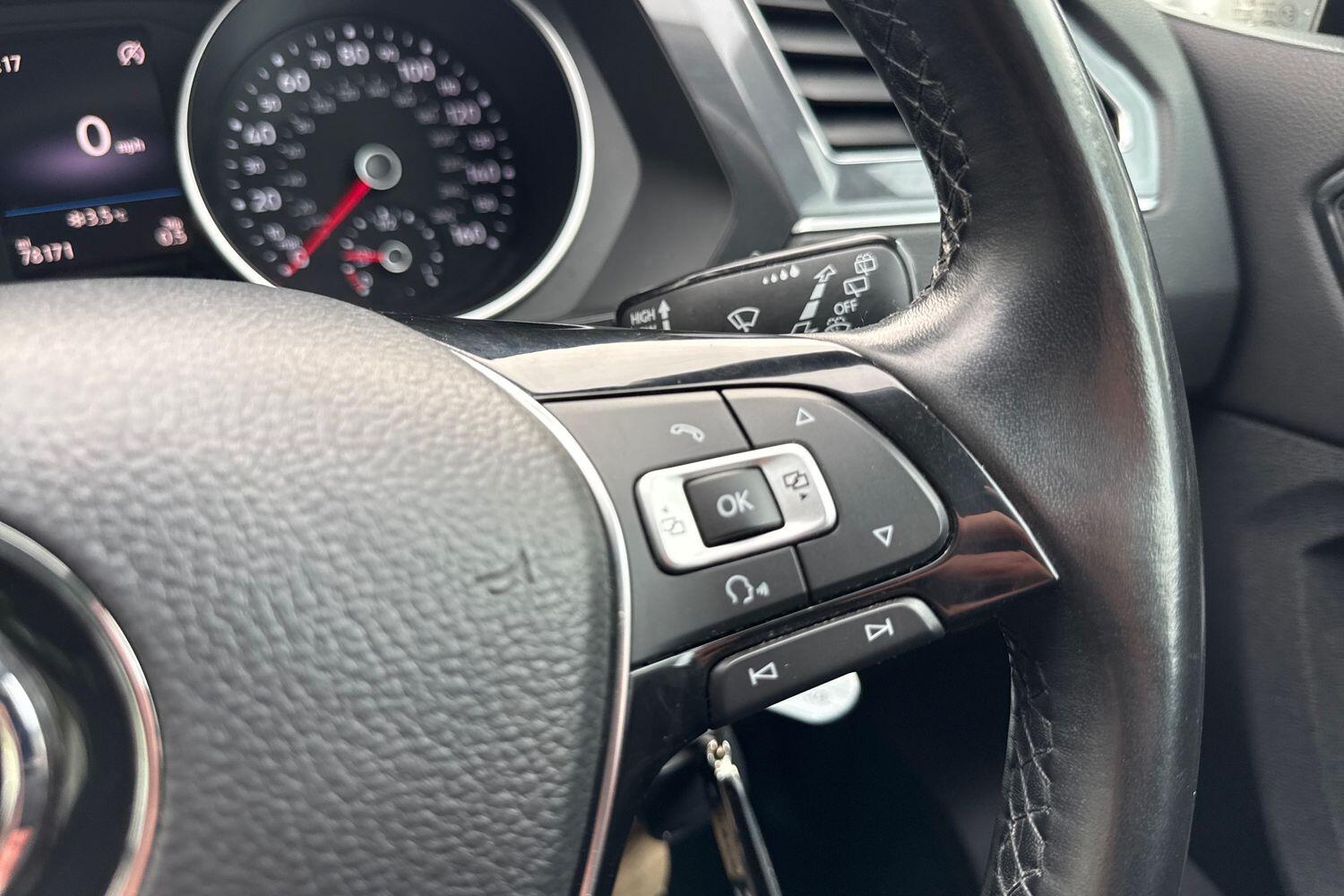 Used Volkswagen Tiguan 2017 for sale - 77139013: Photo 42