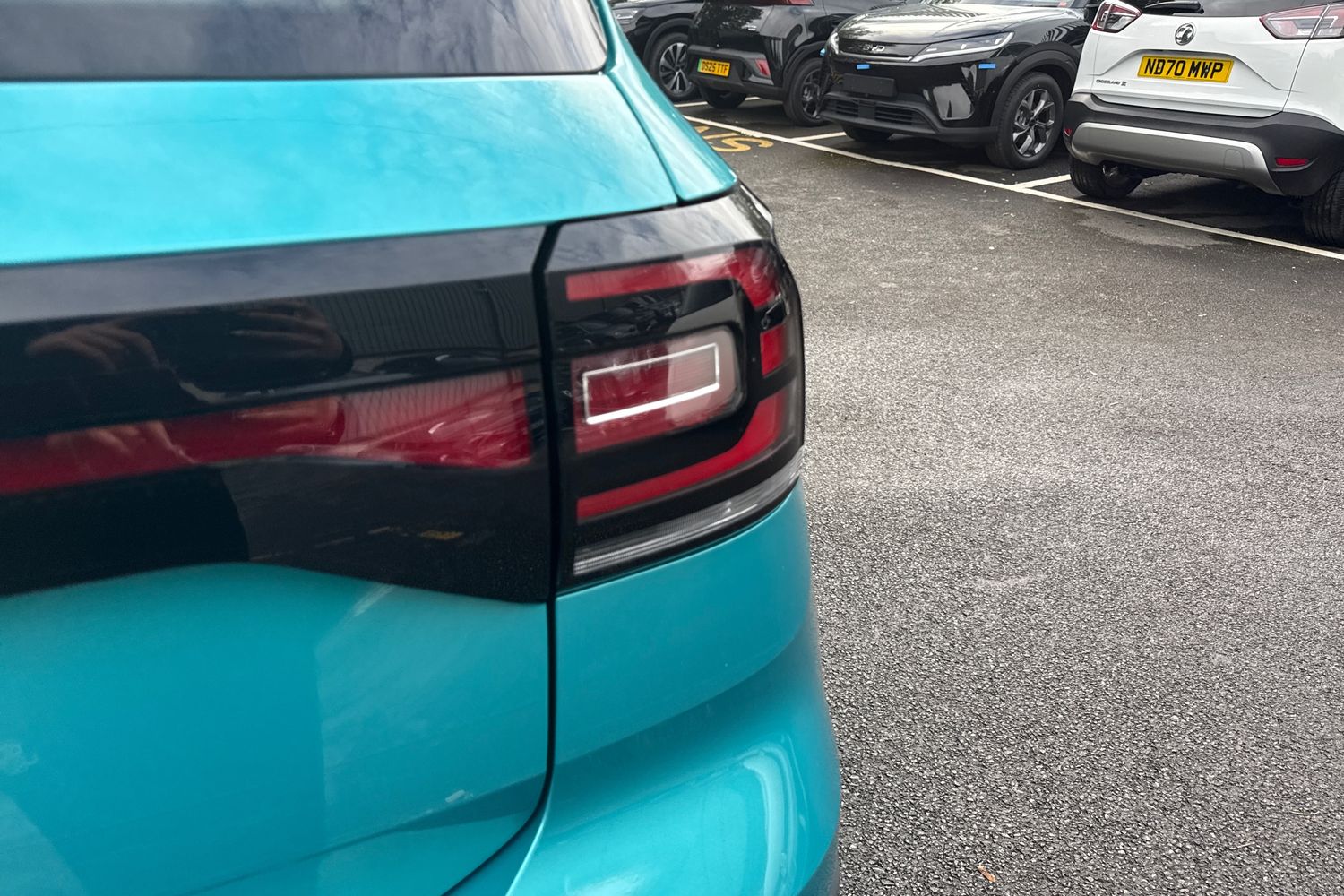 Used Volkswagen T-Cross 2023 for sale - 76654297: Photo 16