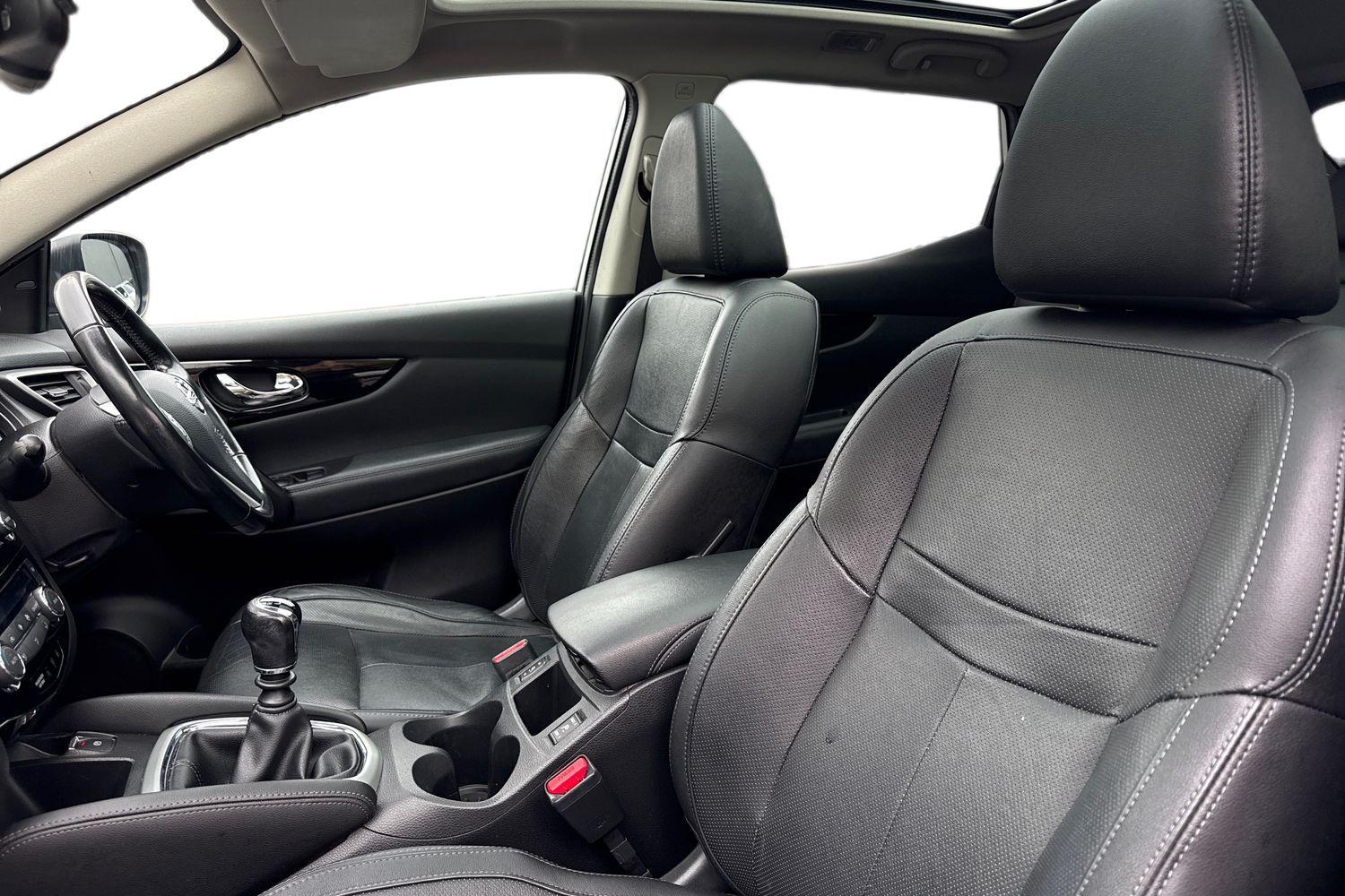 Used Nissan Qashqai 2016 for sale - 76469335: Photo 10