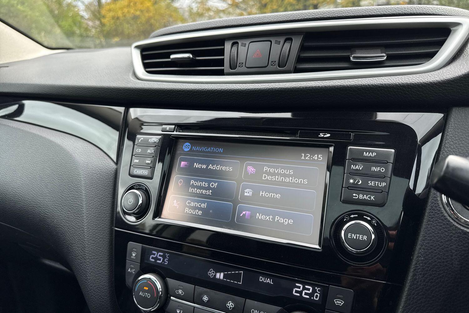 Used Nissan Qashqai 2016 for sale - 76469335: Photo 11