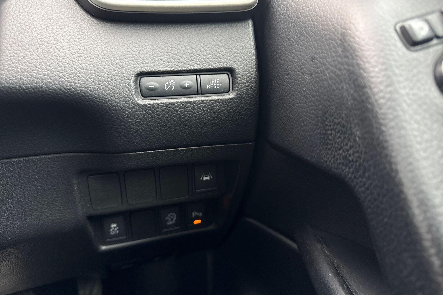 Used Nissan Qashqai 2016 for sale - 76469335: Photo 25