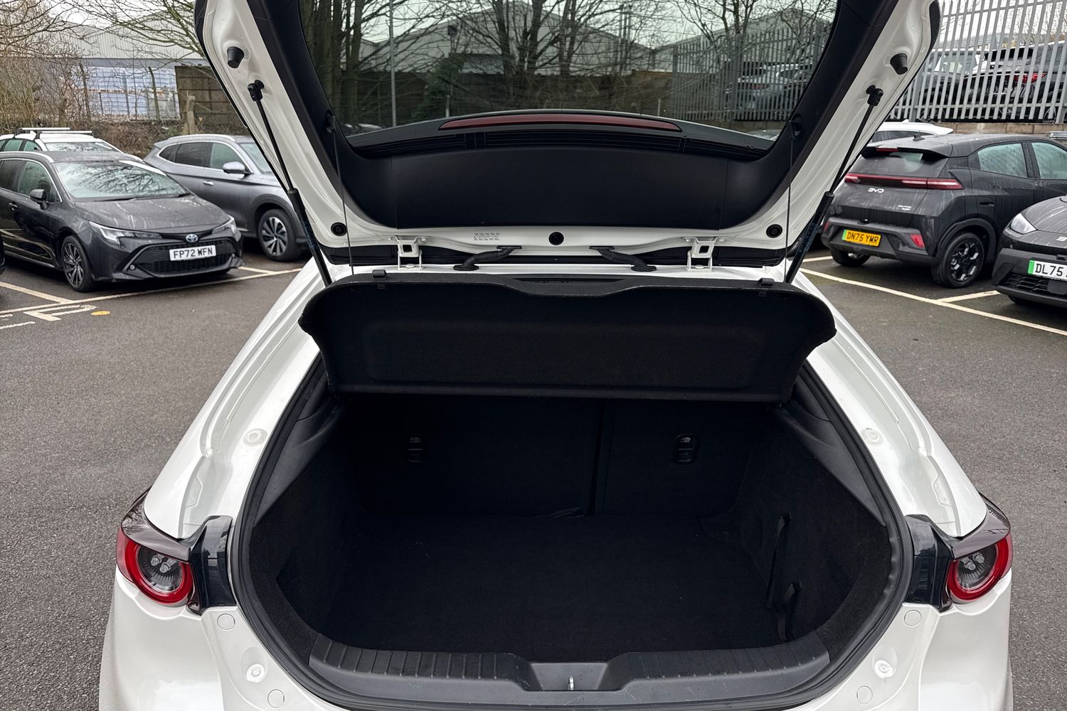 Used Mazda Mazda3 2021 for sale - 77172676: Photo 9