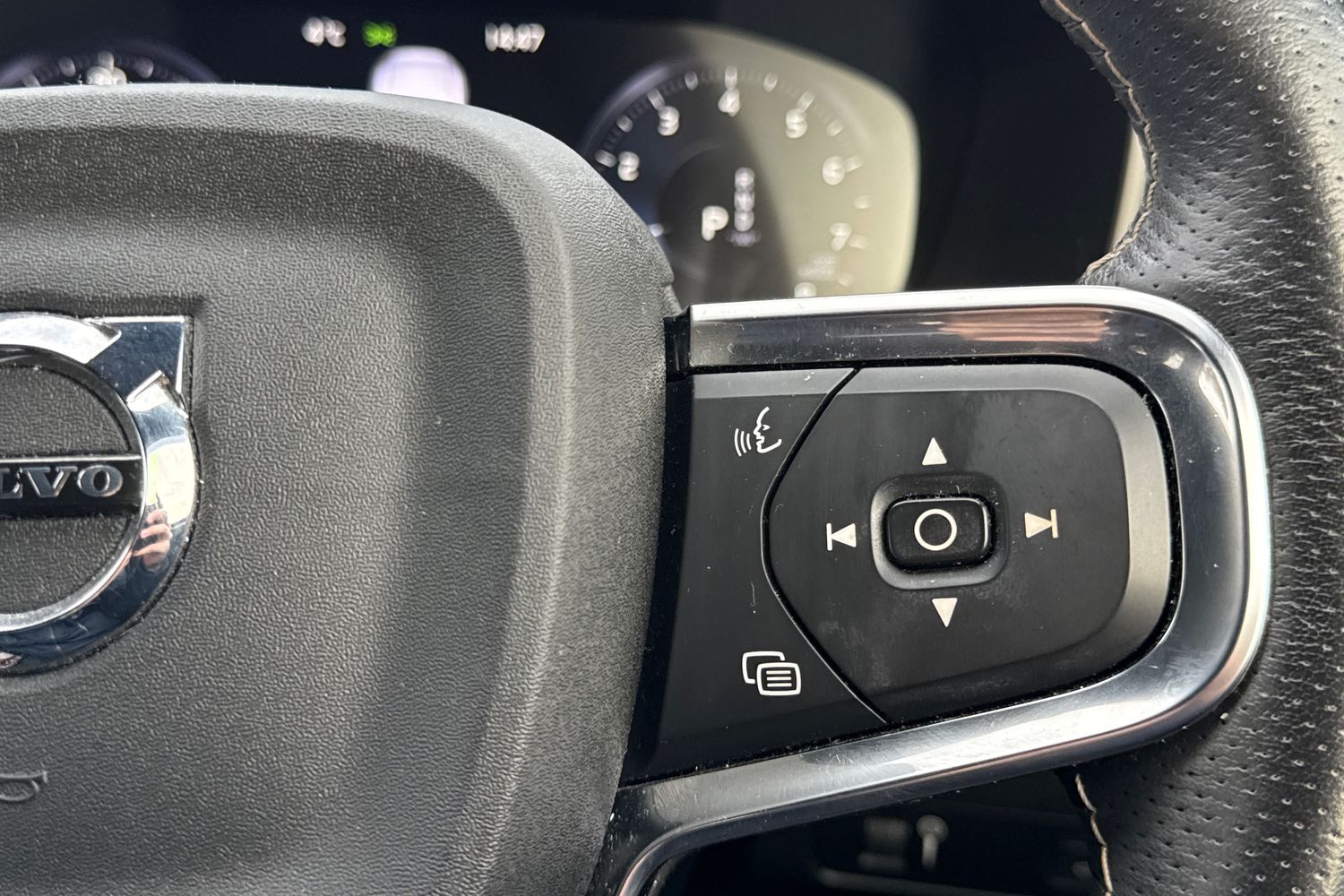 Used Volvo XC40 2021 for sale - 77593458: Photo 41