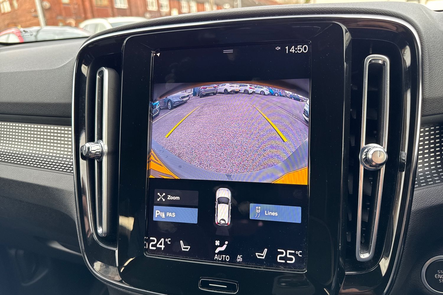 Used Volvo XC40 2021 for sale - 77593458: Photo 46