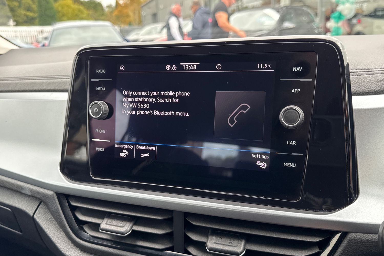 Used Volkswagen T-Roc 2022 for sale - 76365125: Photo 45