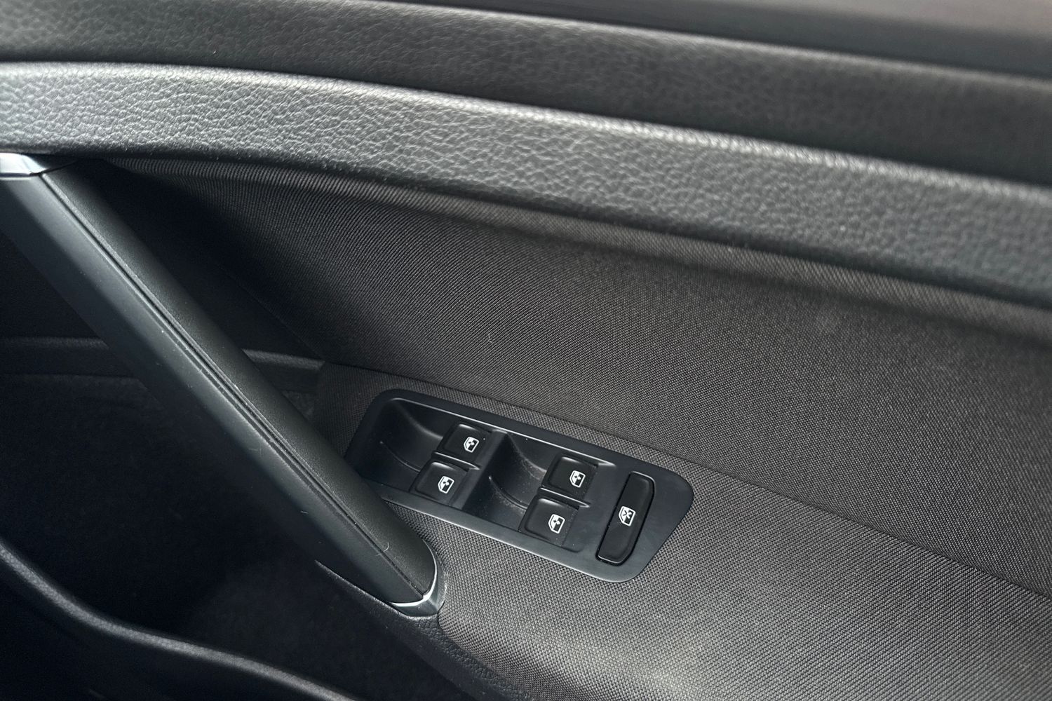 Used Volkswagen Golf 2018 for sale - 76961627: Photo 18