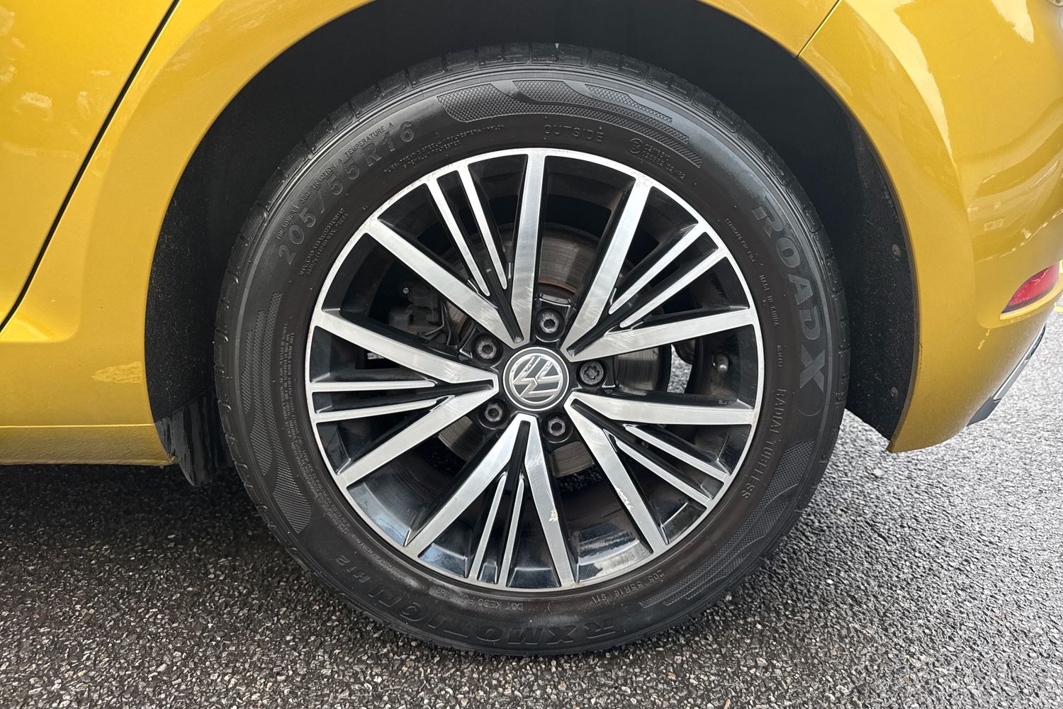 Used Volkswagen Golf 2018 for sale - 76961627: Photo 24