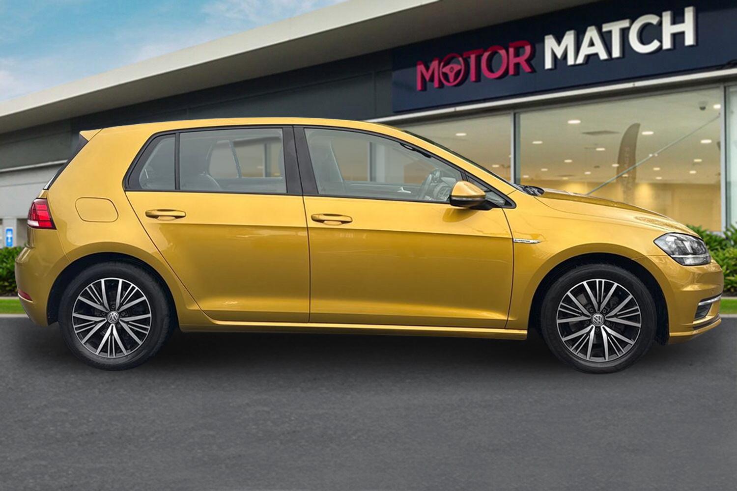 Used Volkswagen Golf 2018 for sale - 76961627: Photo 3