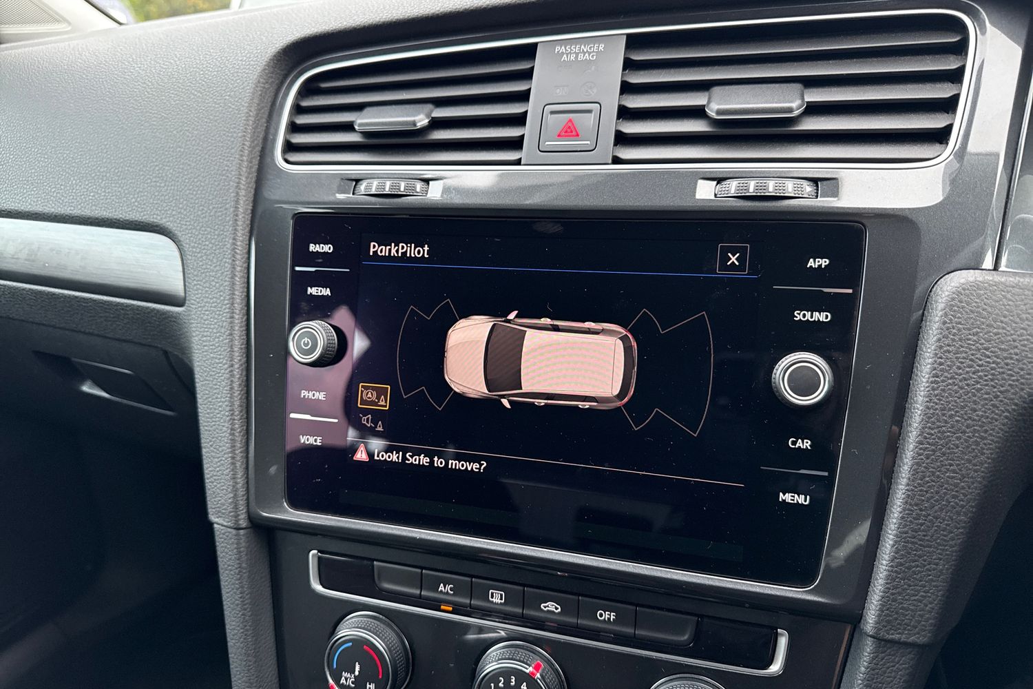 Used Volkswagen Golf 2018 for sale - 76961627: Photo 45