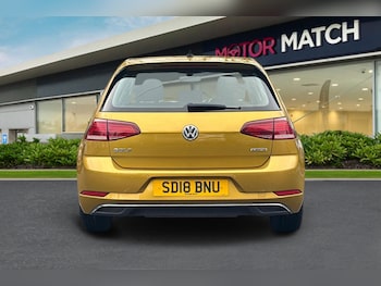 Used Volkswagen Golf 2018 for sale - 76961627: Photo