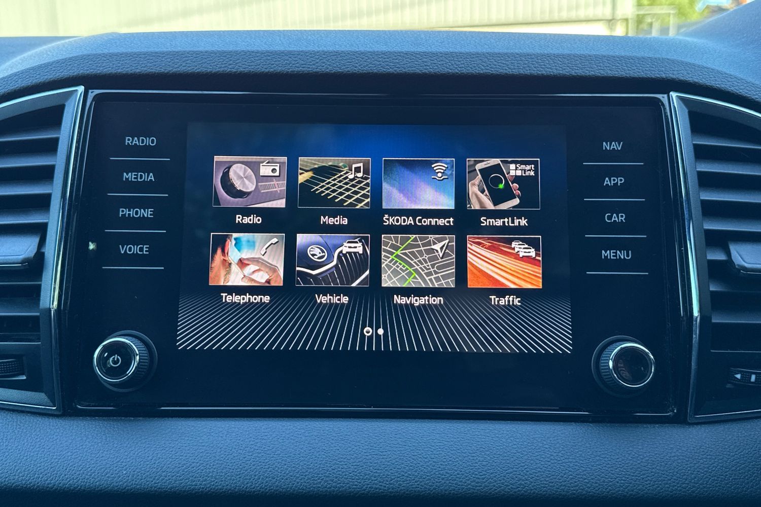 Used Skoda Karoq 2020 for sale - 76365152: Photo 12