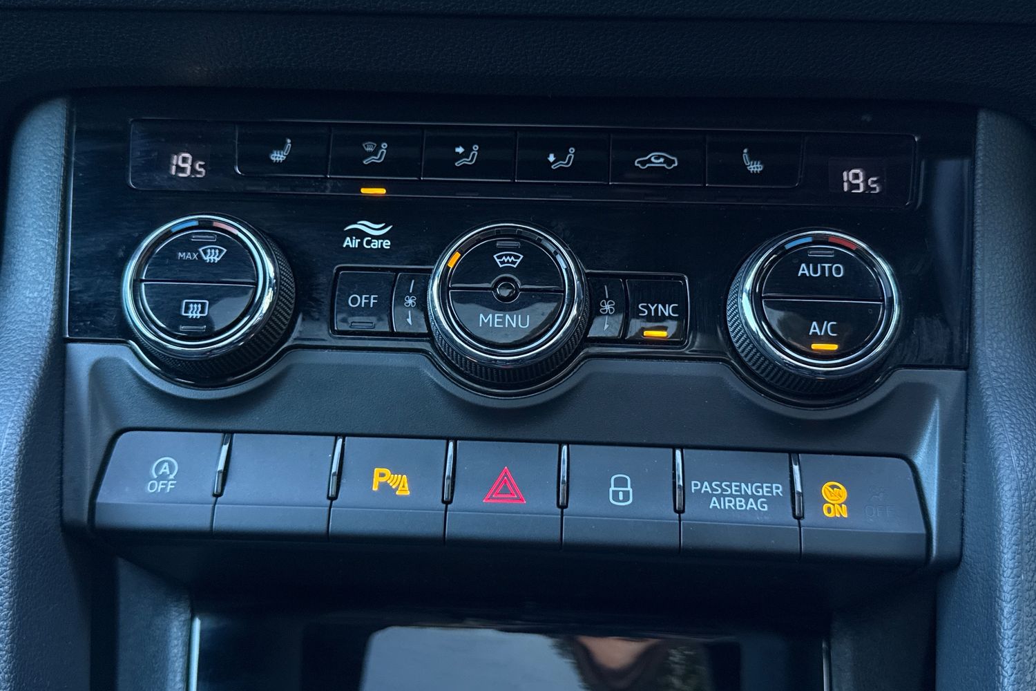 Used Skoda Karoq 2020 for sale - 76365152: Photo 19