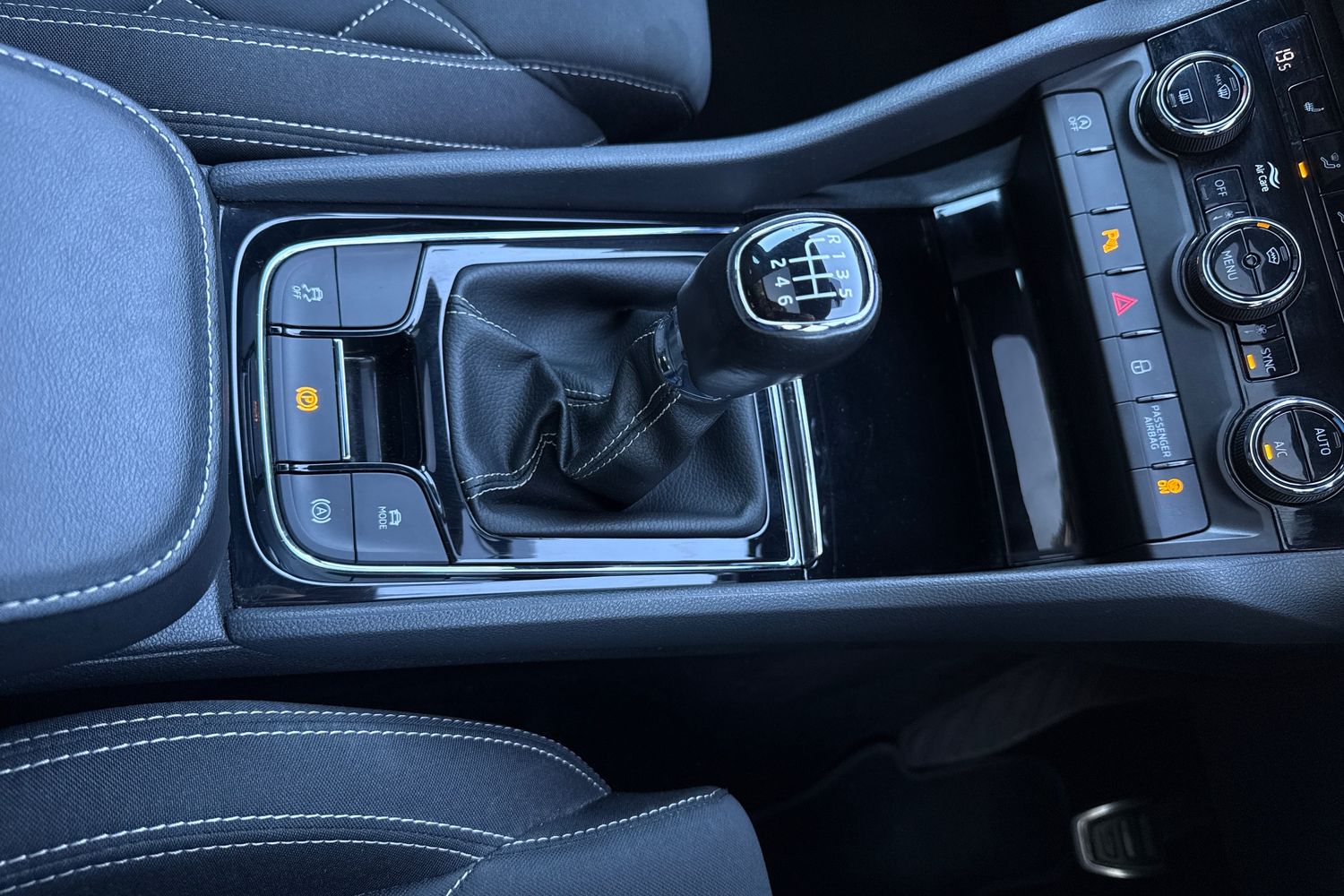 Used Skoda Karoq 2020 for sale - 76365152: Photo 20