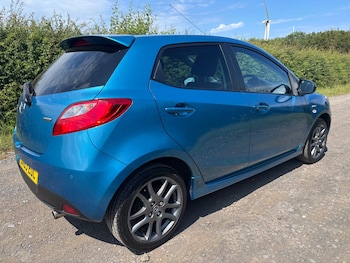 Used Mazda Mazda2 2013 for sale - 75231193: Photo