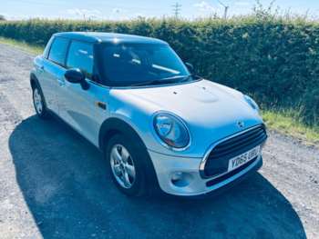 2015 (65) - COOPER 5-Door