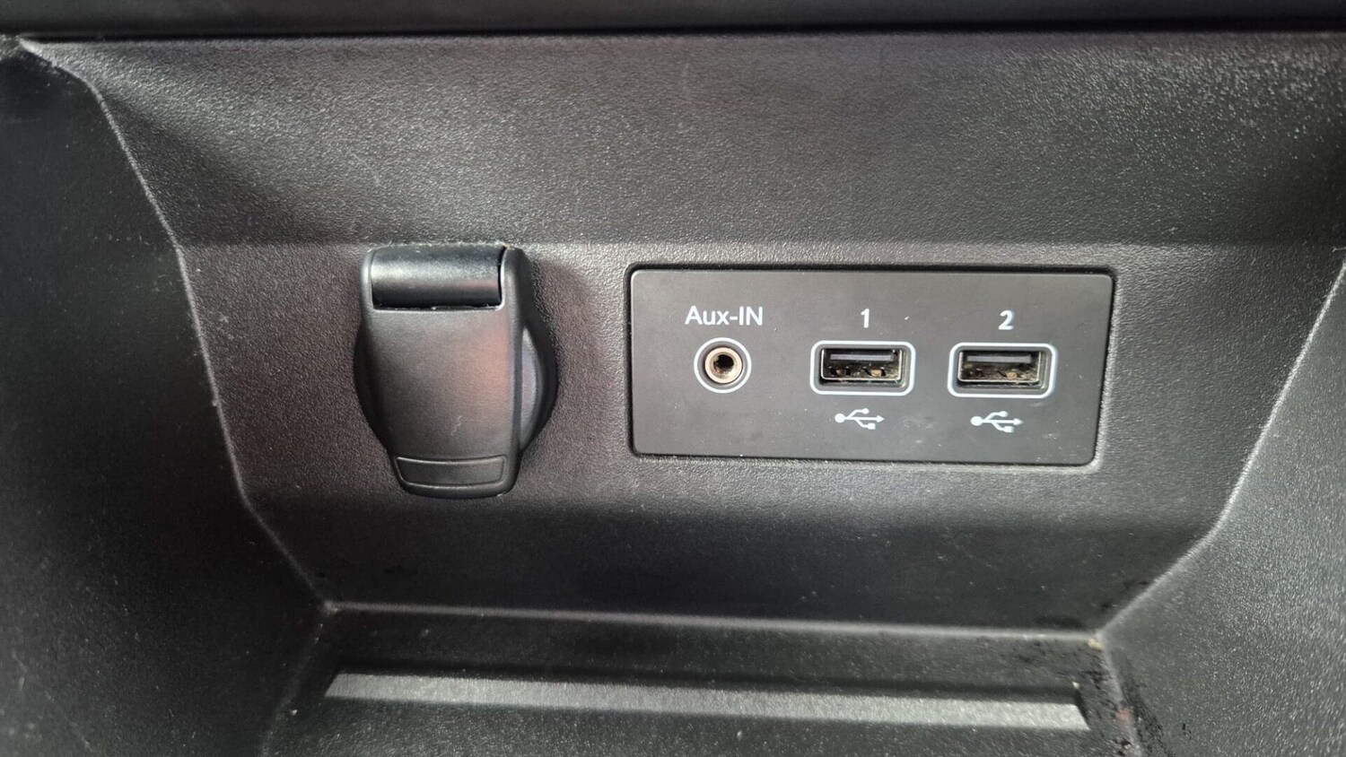 Vehicle 29