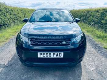 Used Land Rover Discovery Sport 2018 for sale - 74831117: Photo