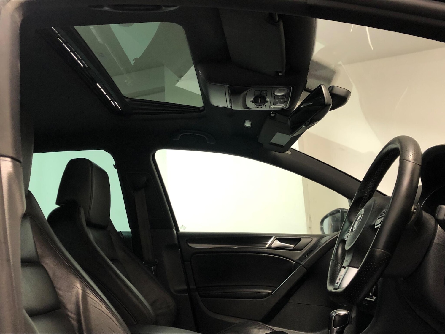 Used Volkswagen Golf 2012 for sale - 76214863: Photo 27