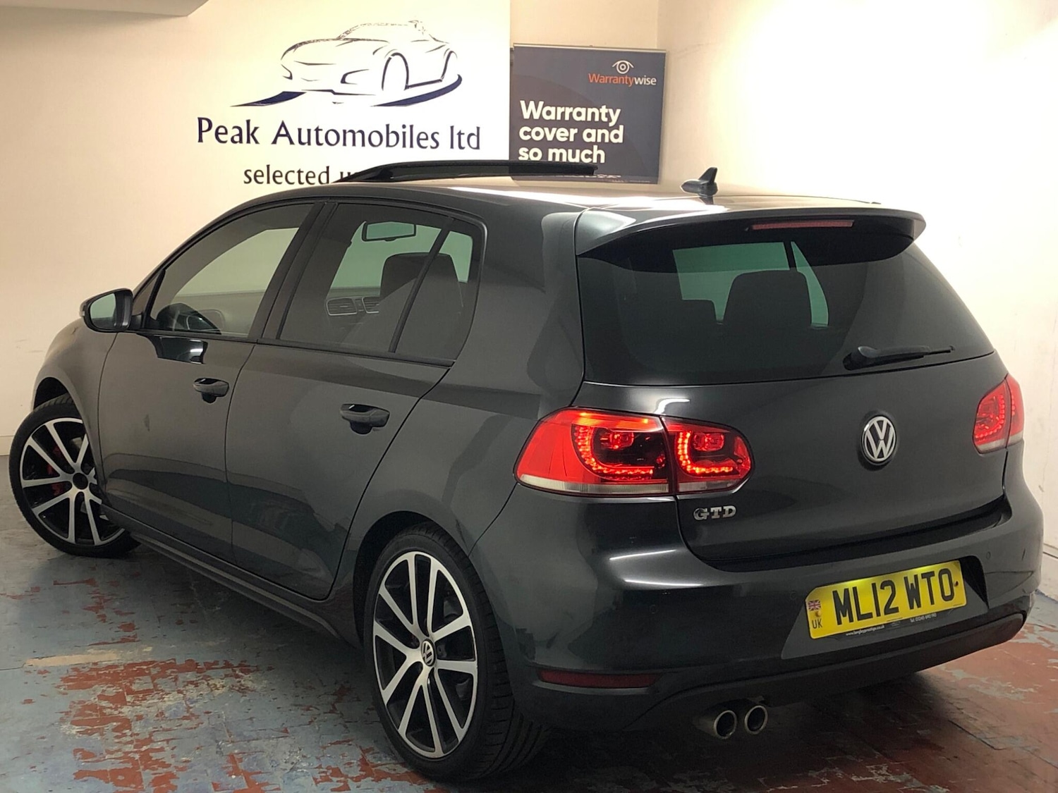 Used Volkswagen Golf 2012 for sale - 76214863: Photo 3