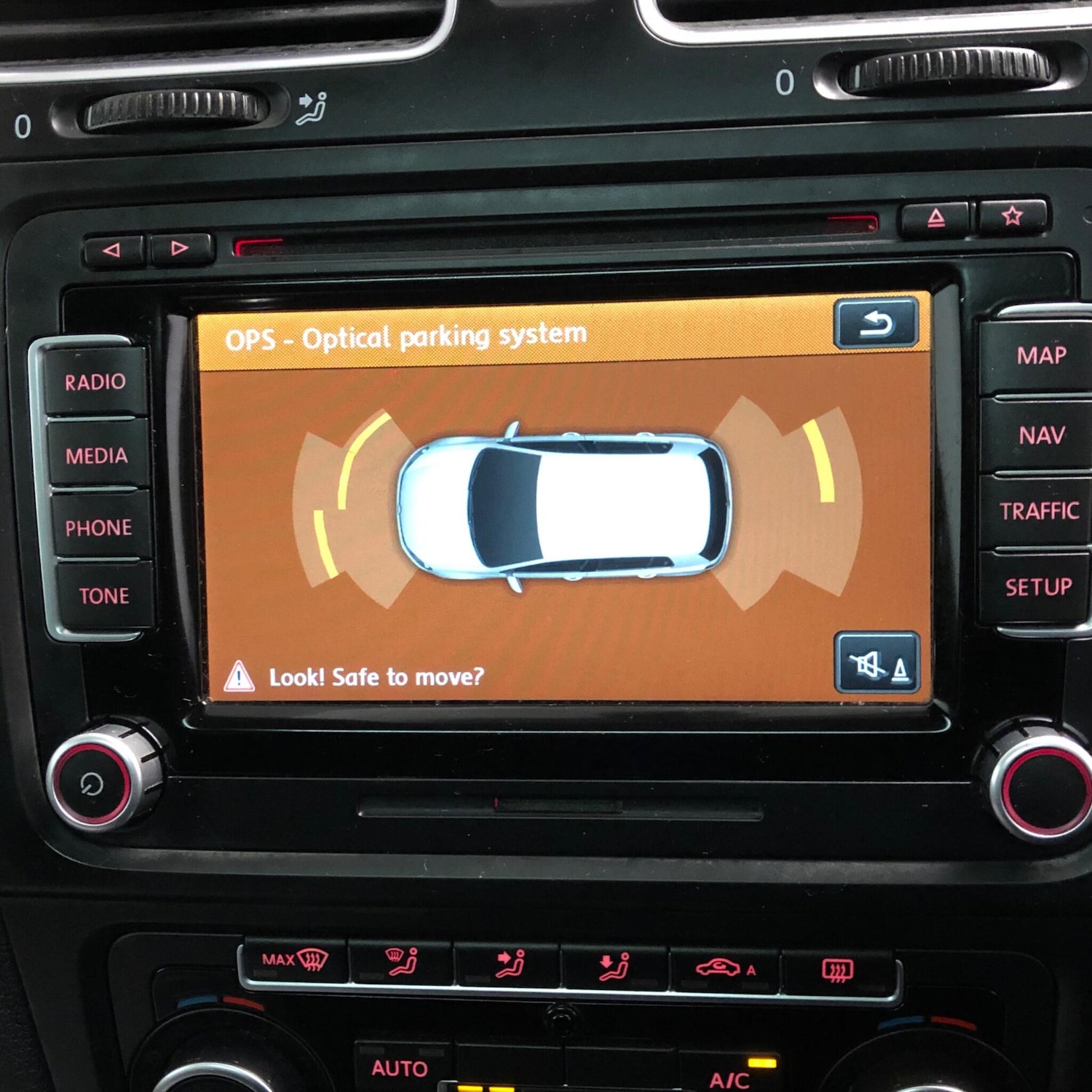 Used Volkswagen Golf 2012 for sale - 76214863: Photo 48