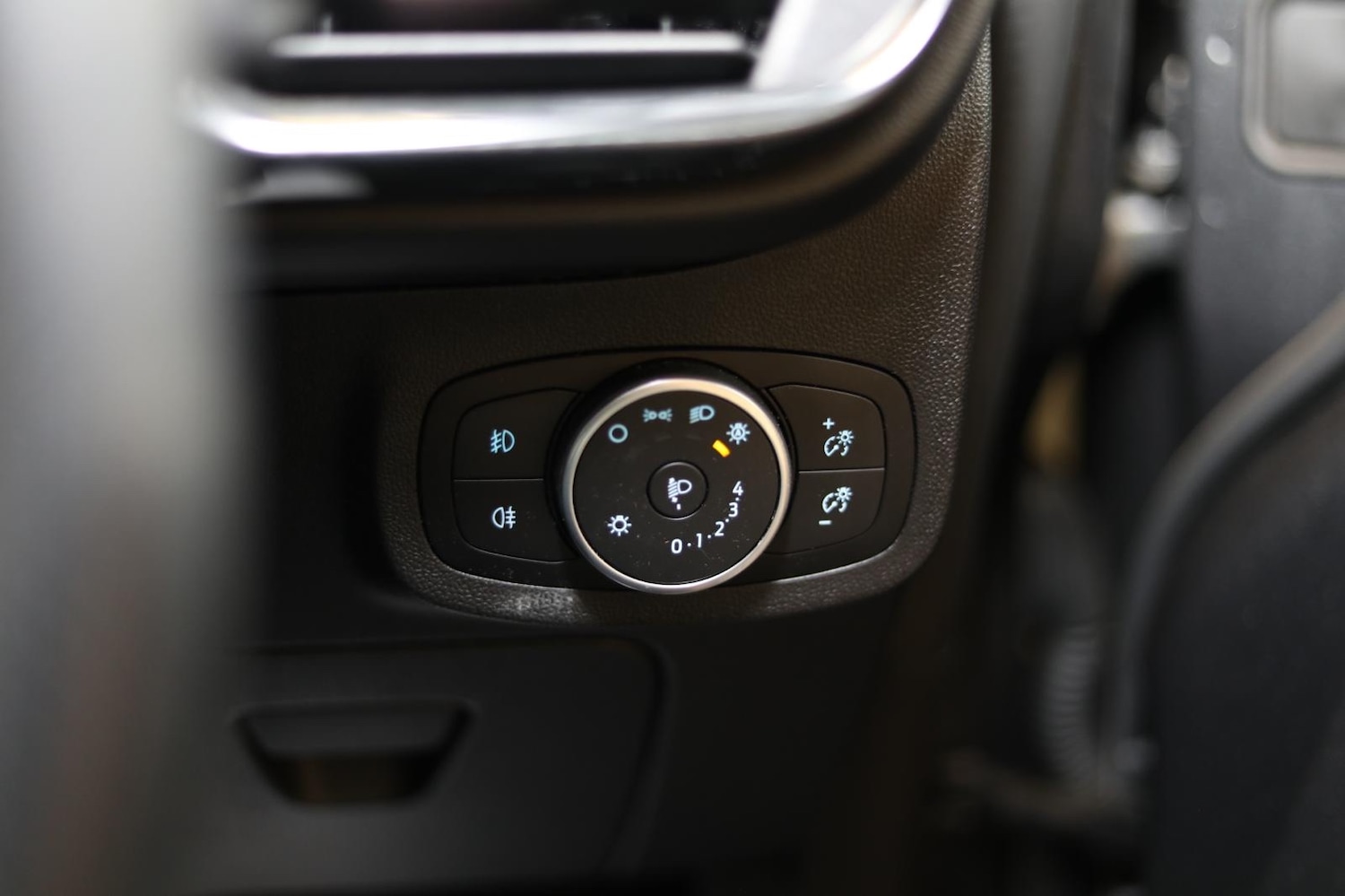 Used Ford Fiesta 2018 for sale - 76656941: Photo 32