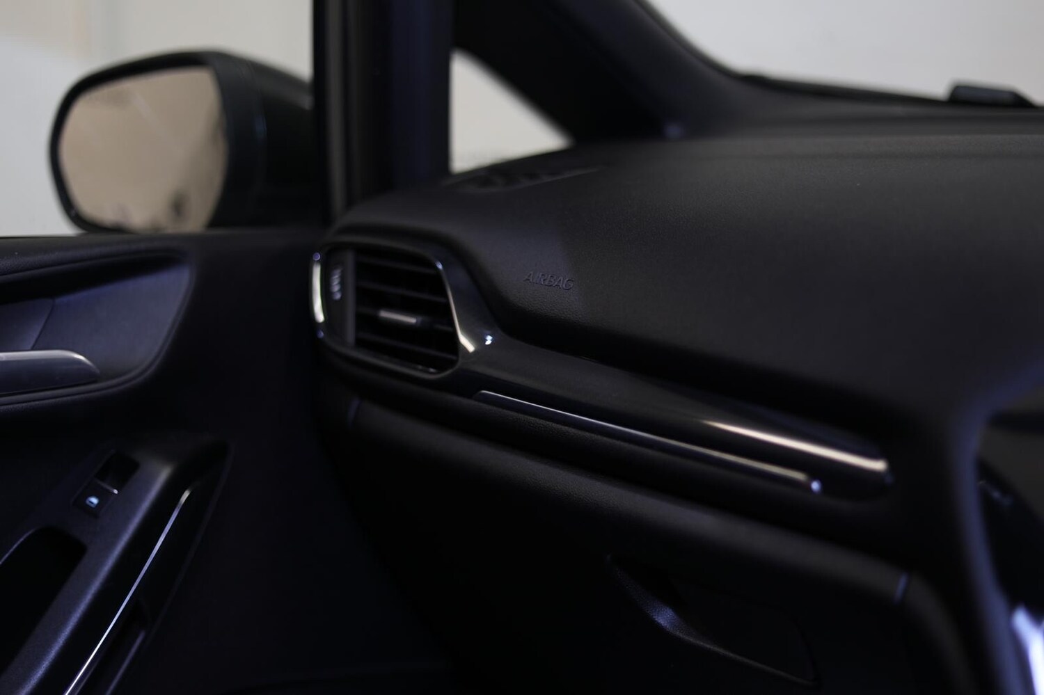 Used Ford Fiesta 2018 for sale - 76656941: Photo 40