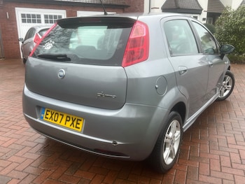 Used Fiat Grande Punto 2007 for sale - 77283099: Photo