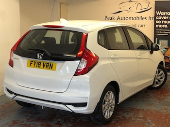 Used Honda Jazz 2018 for sale - 76121683: Photo