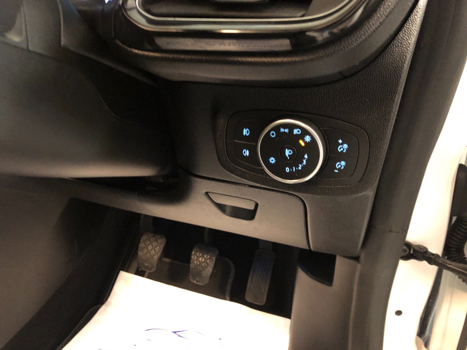 Used Ford Fiesta 2017 for sale - 76656934: Photo 34