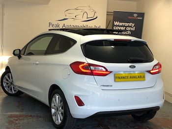 Used Ford Fiesta 2017 for sale - 76656934: Photo