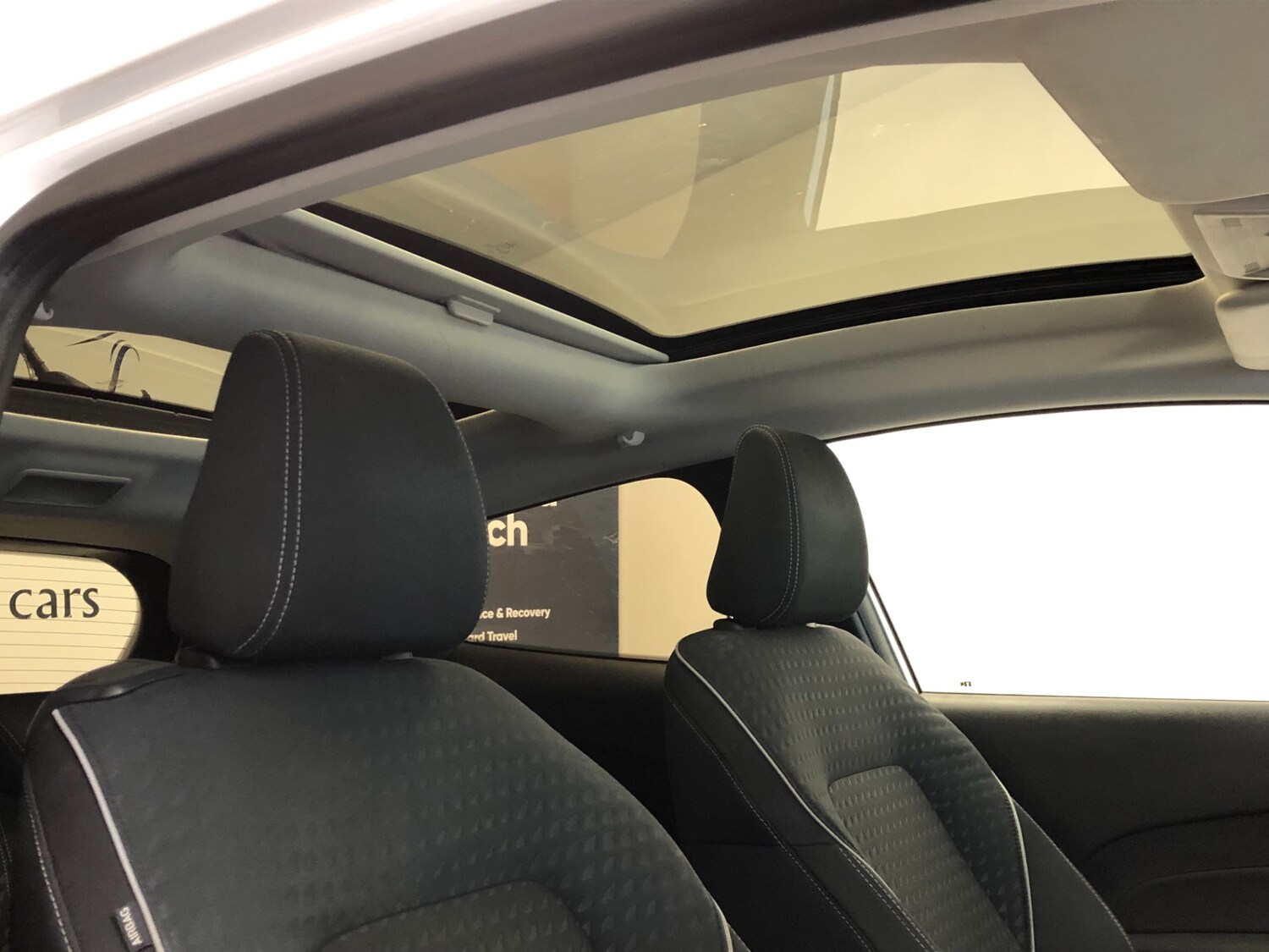 Used Ford Fiesta 2017 for sale - 76656934: Photo 40