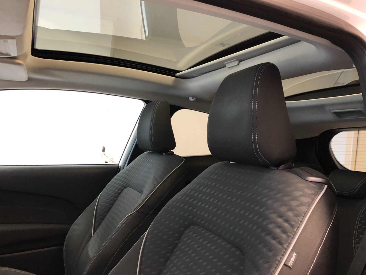 Used Ford Fiesta 2017 for sale - 76656934: Photo 51