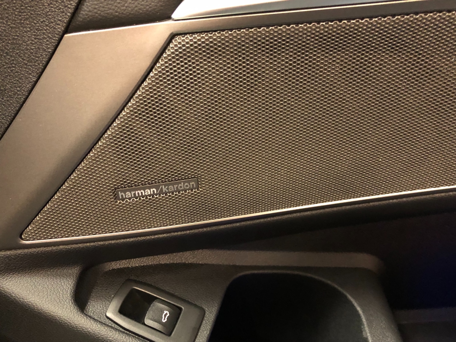 Used BMW 3 Series 2020 for sale - 76651108: Photo 39