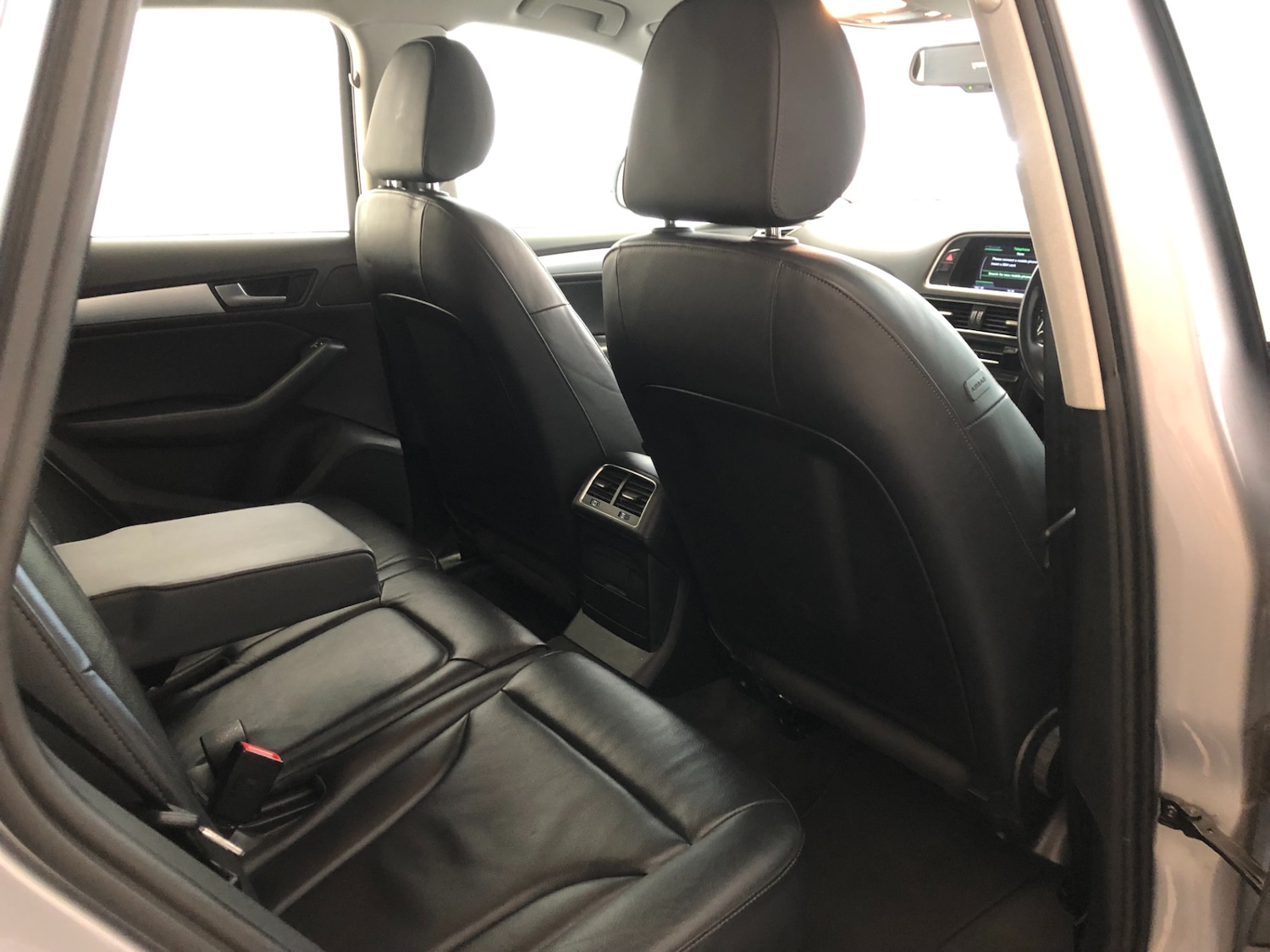 Used Audi Q5 2015 for sale - 76659435: Photo 25