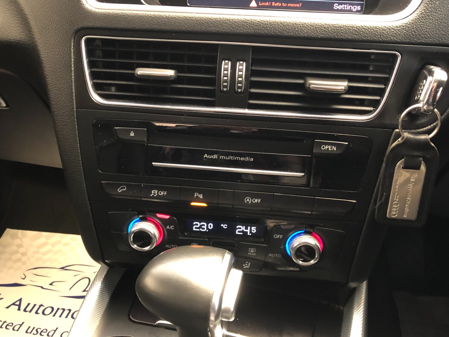 Used Audi Q5 2015 for sale - 76659435: Photo 36