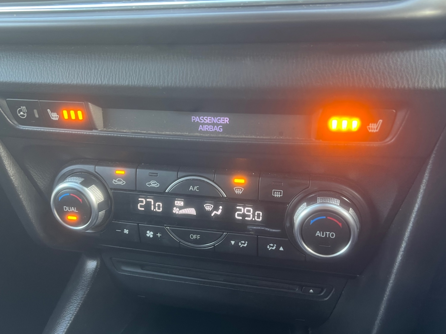 Used Mazda Mazda3 2016 for sale - 77346214: Photo 6