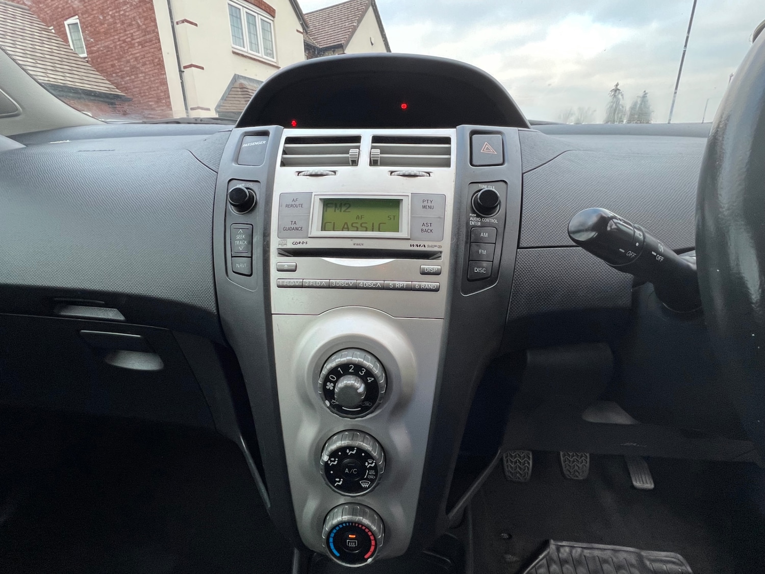 Used Toyota Yaris 2006 for sale - 77367076: Photo 27