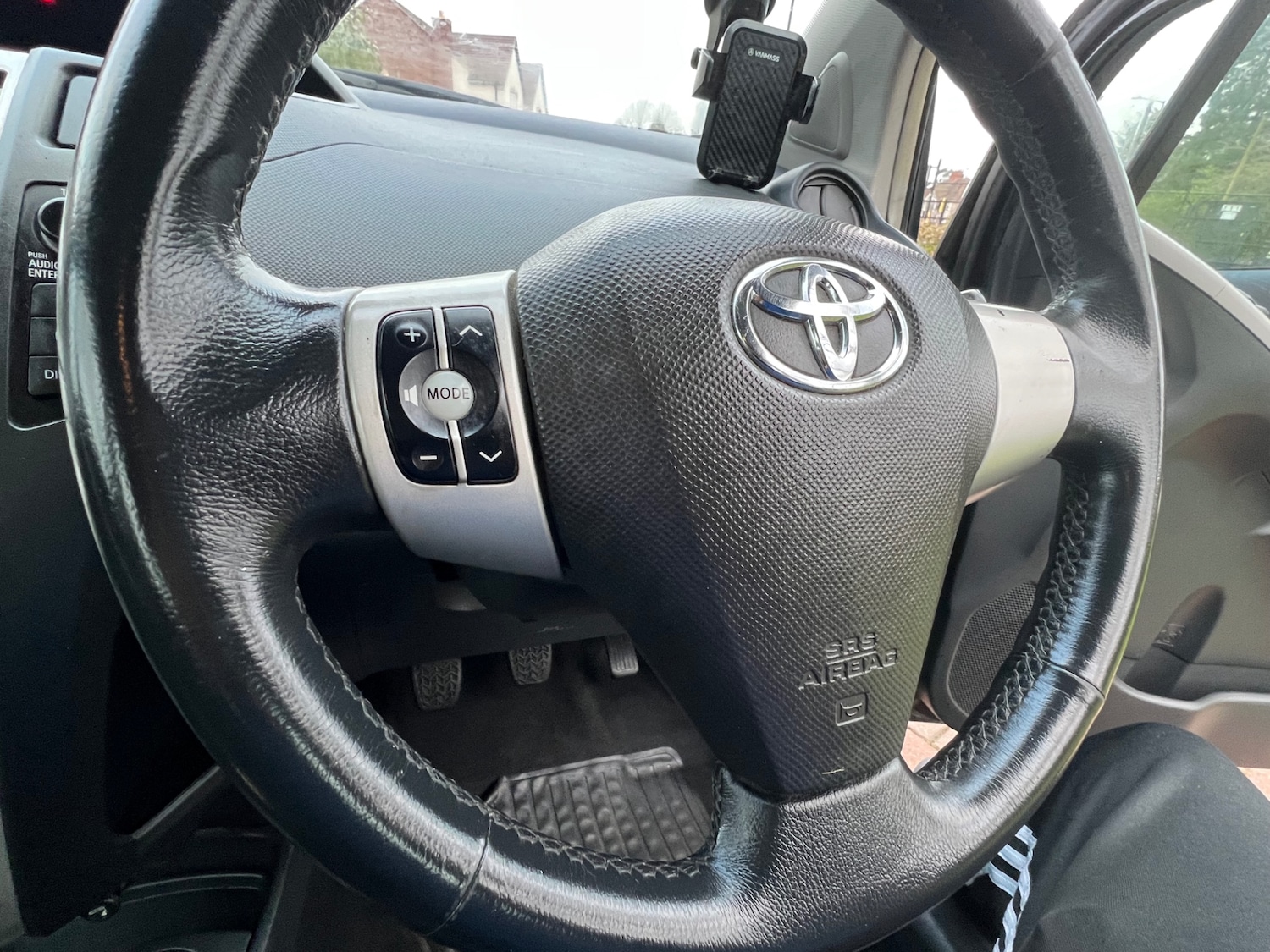 Used Toyota Yaris 2006 for sale - 77367076: Photo 28