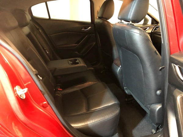 Used Mazda Mazda3 2016 for sale - 76259635: Photo 18