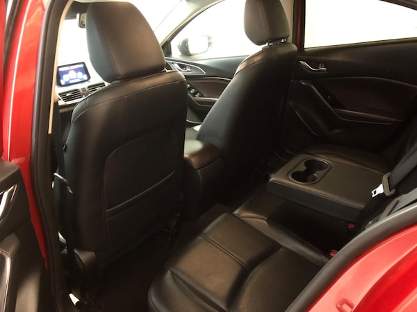 Used Mazda Mazda3 2016 for sale - 76259635: Photo 32