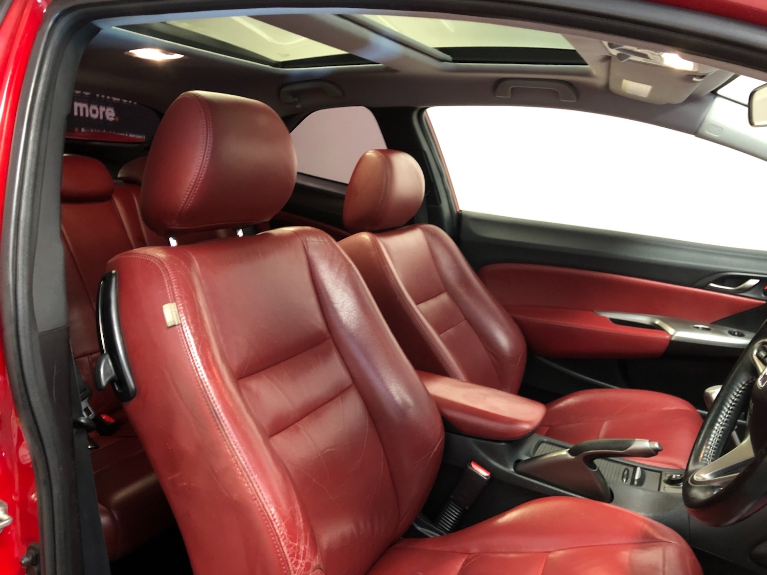 Used Honda Civic 2011 for sale - 76656493: Photo 17